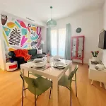 Casa Lanterna Mamaisongenova アパート