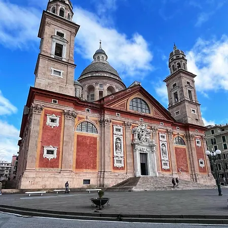 Casa Lanterna Mamaisongenova アパート